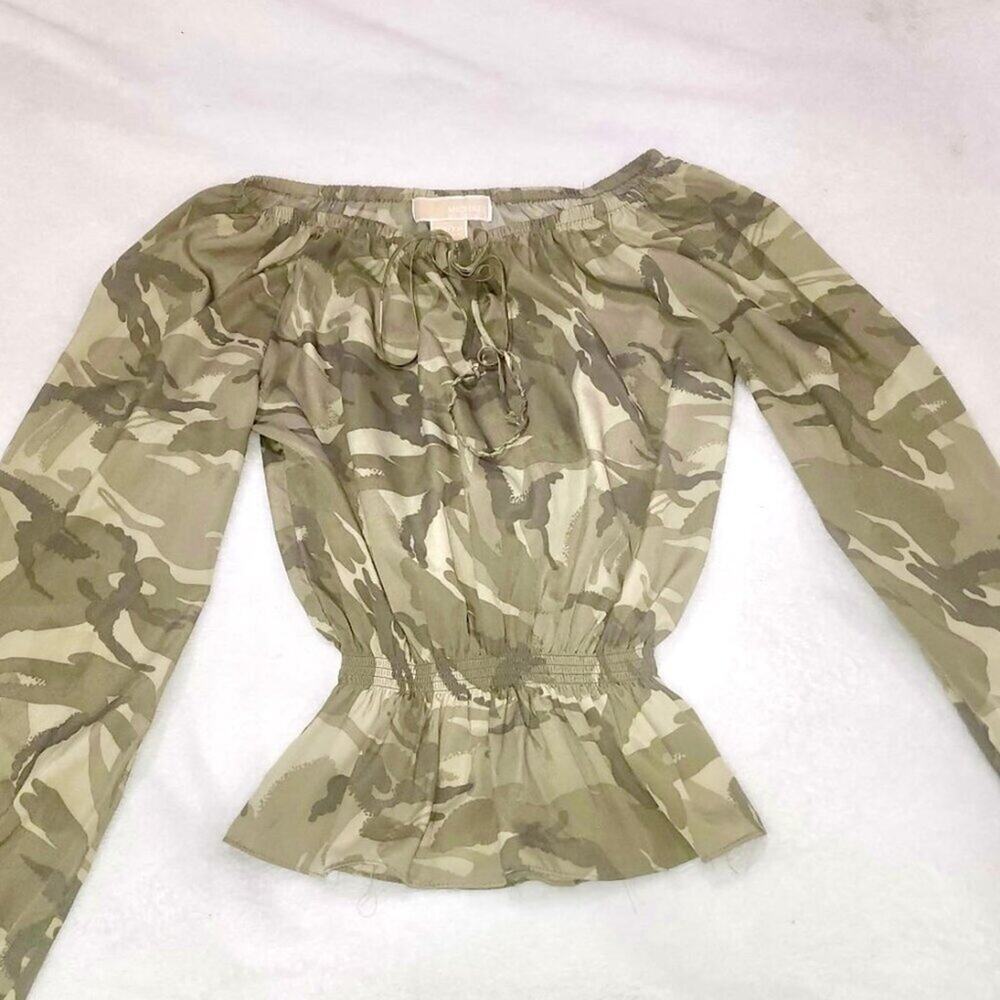 Michael Kors Camo top size xsmall